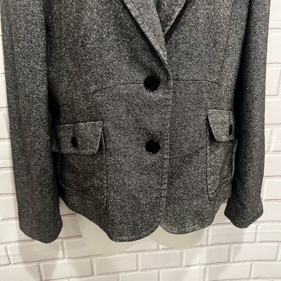 TALBOTS women gray blazer /size 8 - Picture 3 of 16